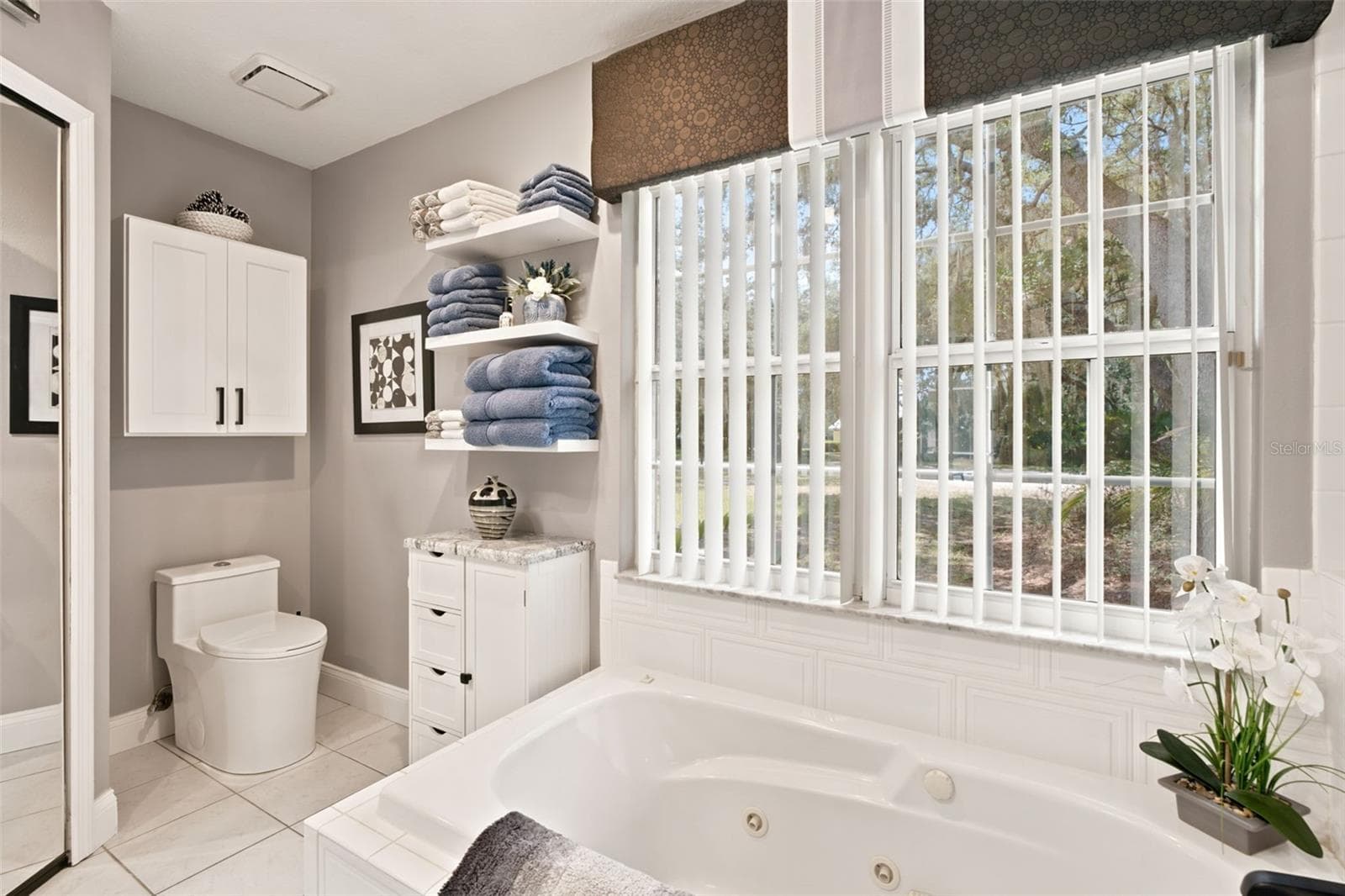 361 LAKE LENELLE DRIVE — photo 39 of 76