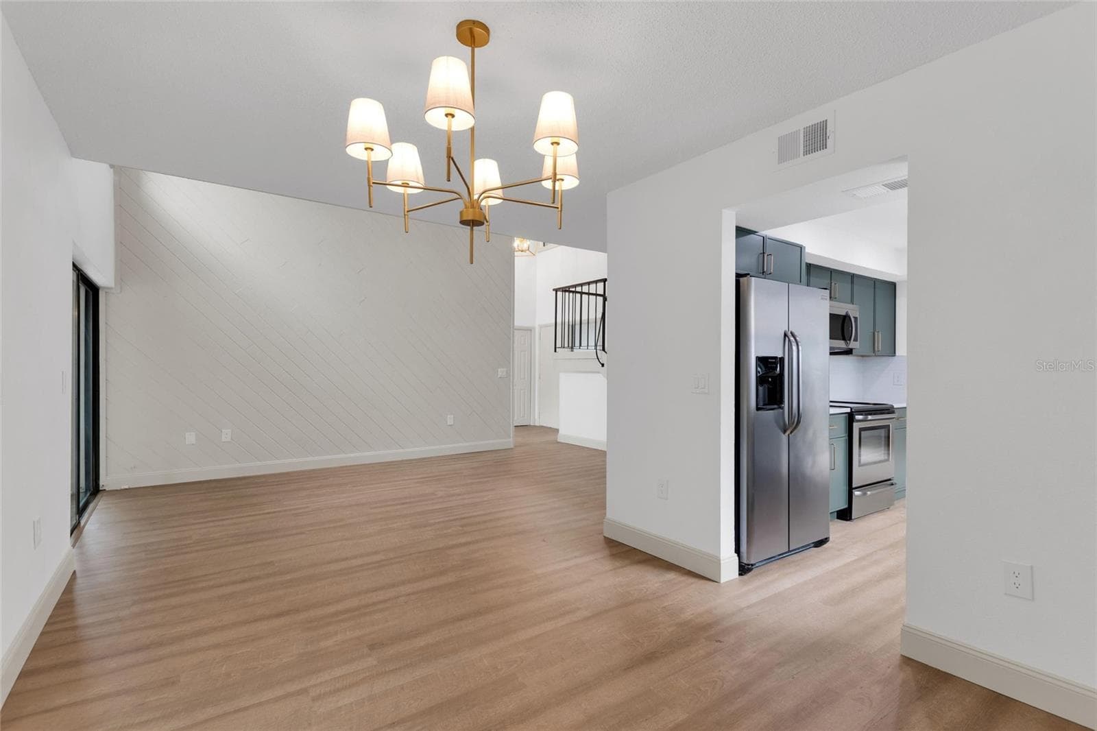 3948 ORCHARD HILL CIRCLE — photo 9 of 48
