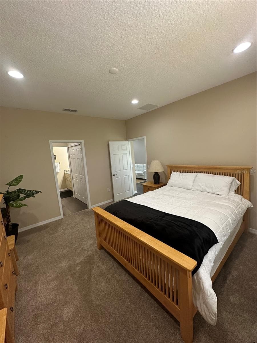27001 WHITE PLAINS WAY — photo 15 of 43