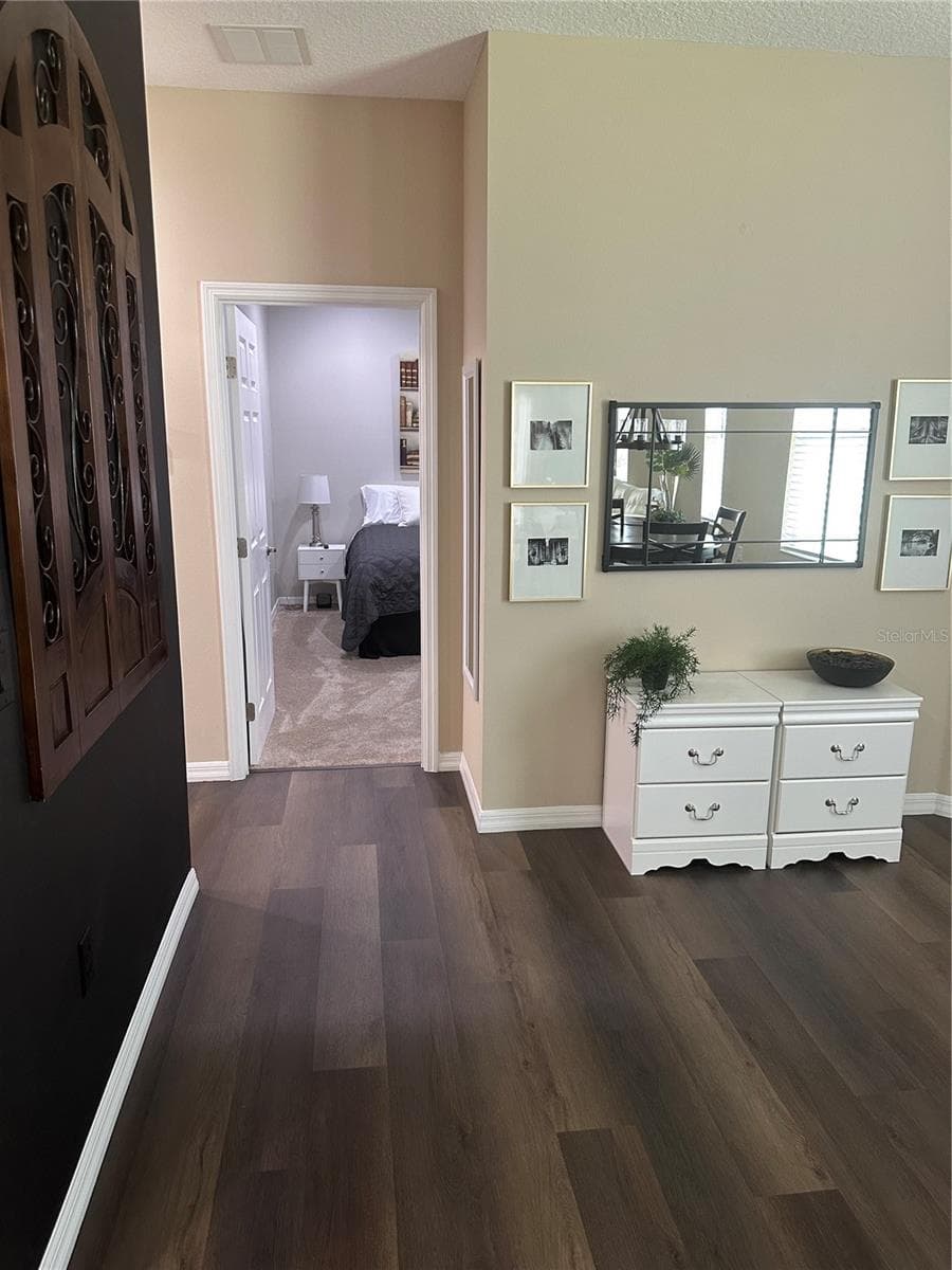 27001 WHITE PLAINS WAY — photo 21 of 43