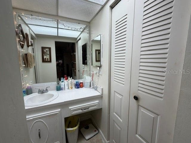 1130 LAKE PARKER AVENUE — photo 12 of 24