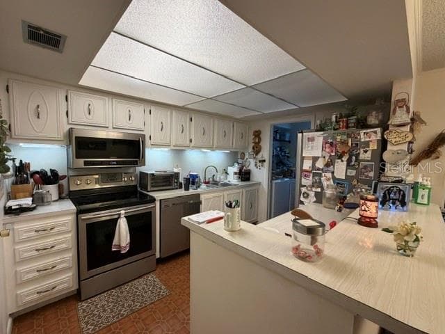 1130 LAKE PARKER AVENUE — photo 4 of 24