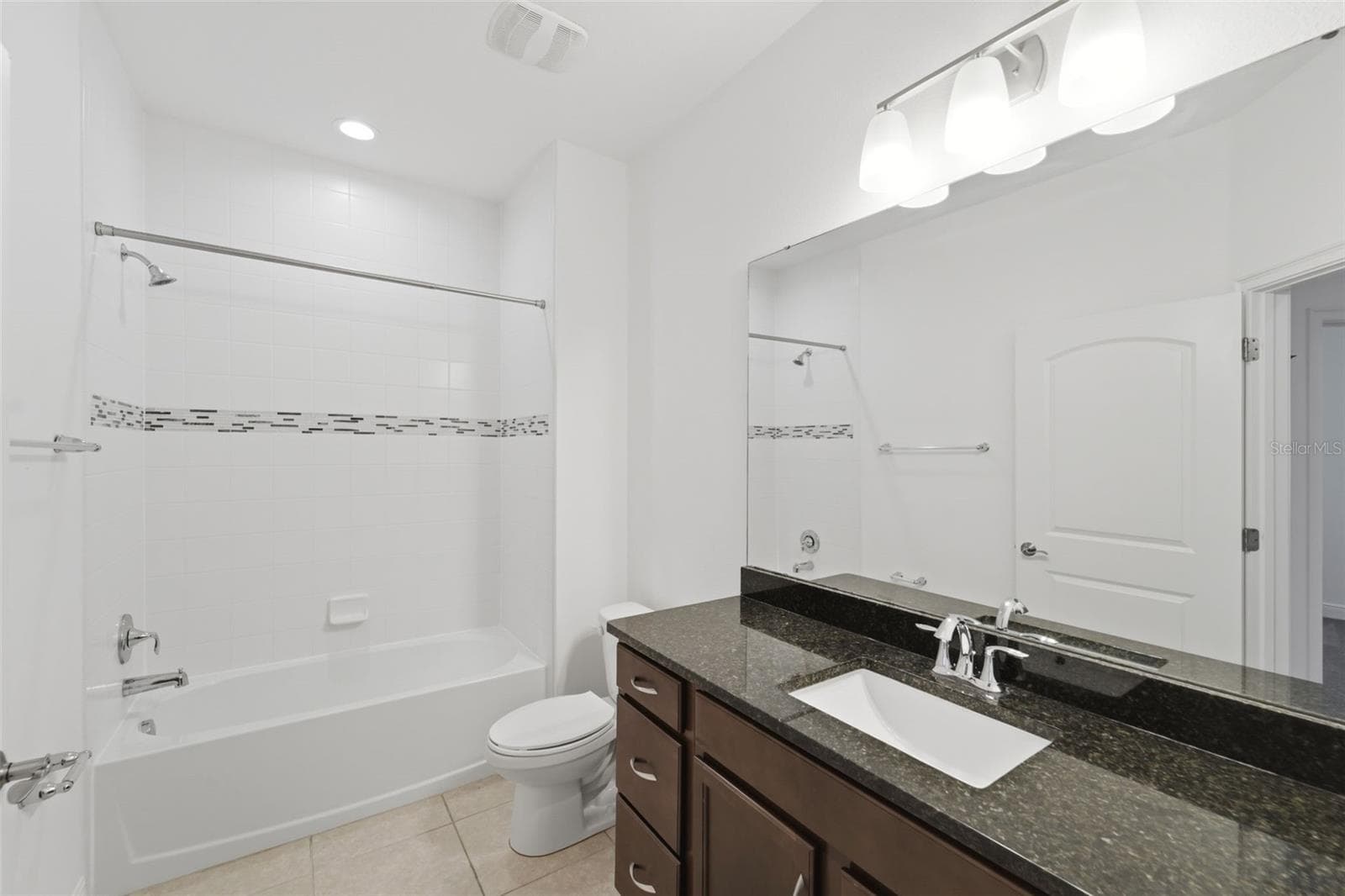 5576 ESTERO LOOP — photo 17 of 32