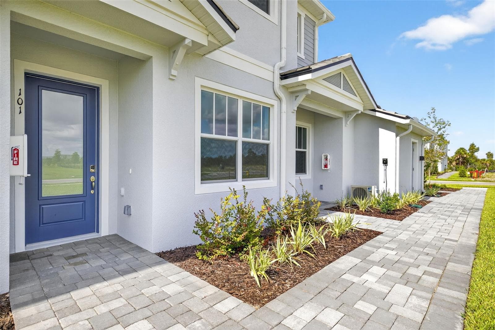 17420 MOONFLOWER DRIVE — photo 3 of 45