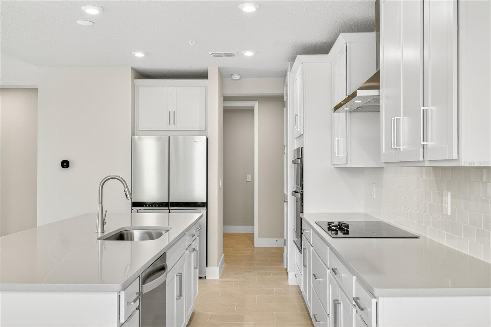 17420 MOONFLOWER DRIVE — photo 11 of 45