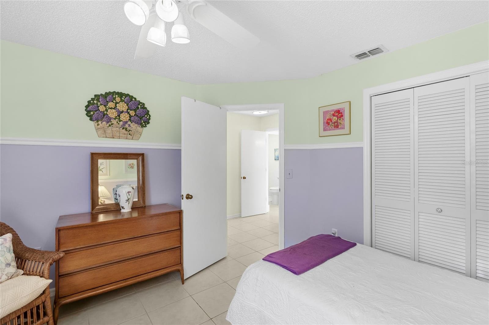 4616 VINTAGE DRIVE — photo 29 of 37