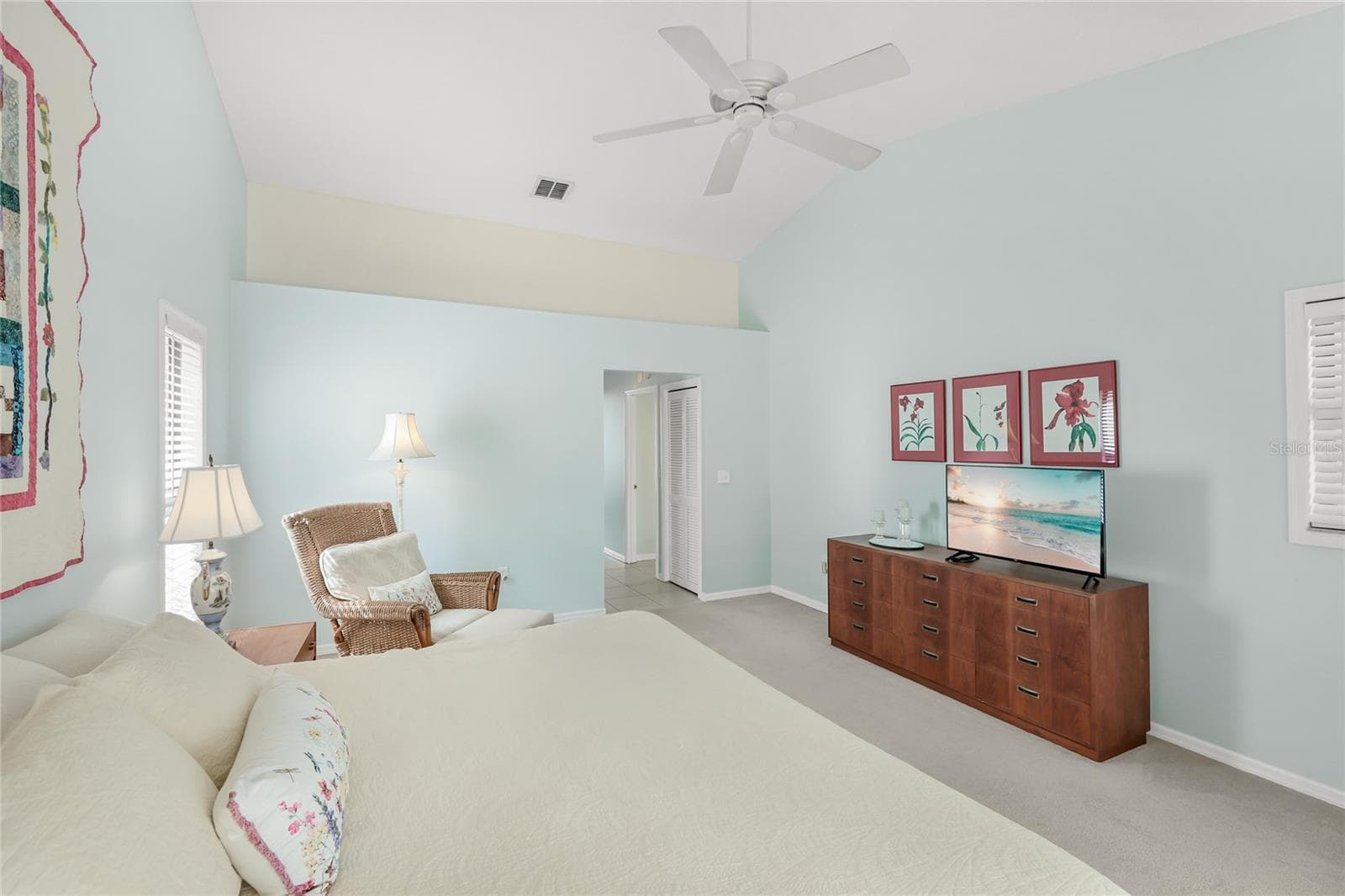 4616 VINTAGE DRIVE — photo 19 of 37