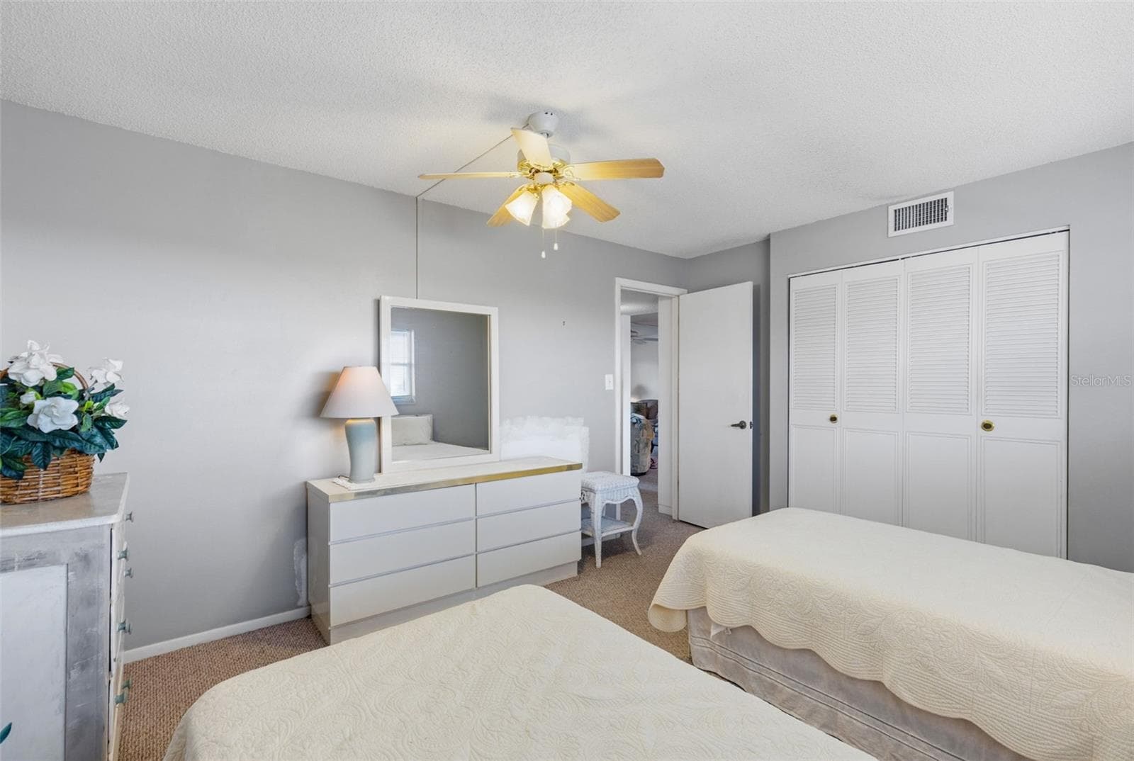 315 CAUSEWAY — photo 15 of 42