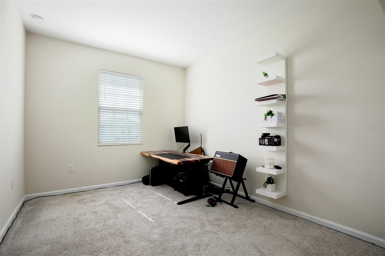 170 WOODED VINE DRIVE — photo 31 of 44