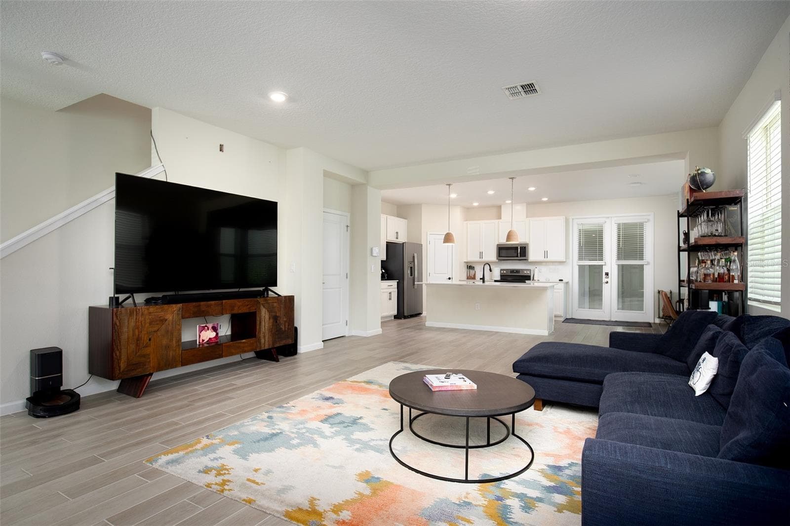 170 WOODED VINE DRIVE — photo 12 of 44