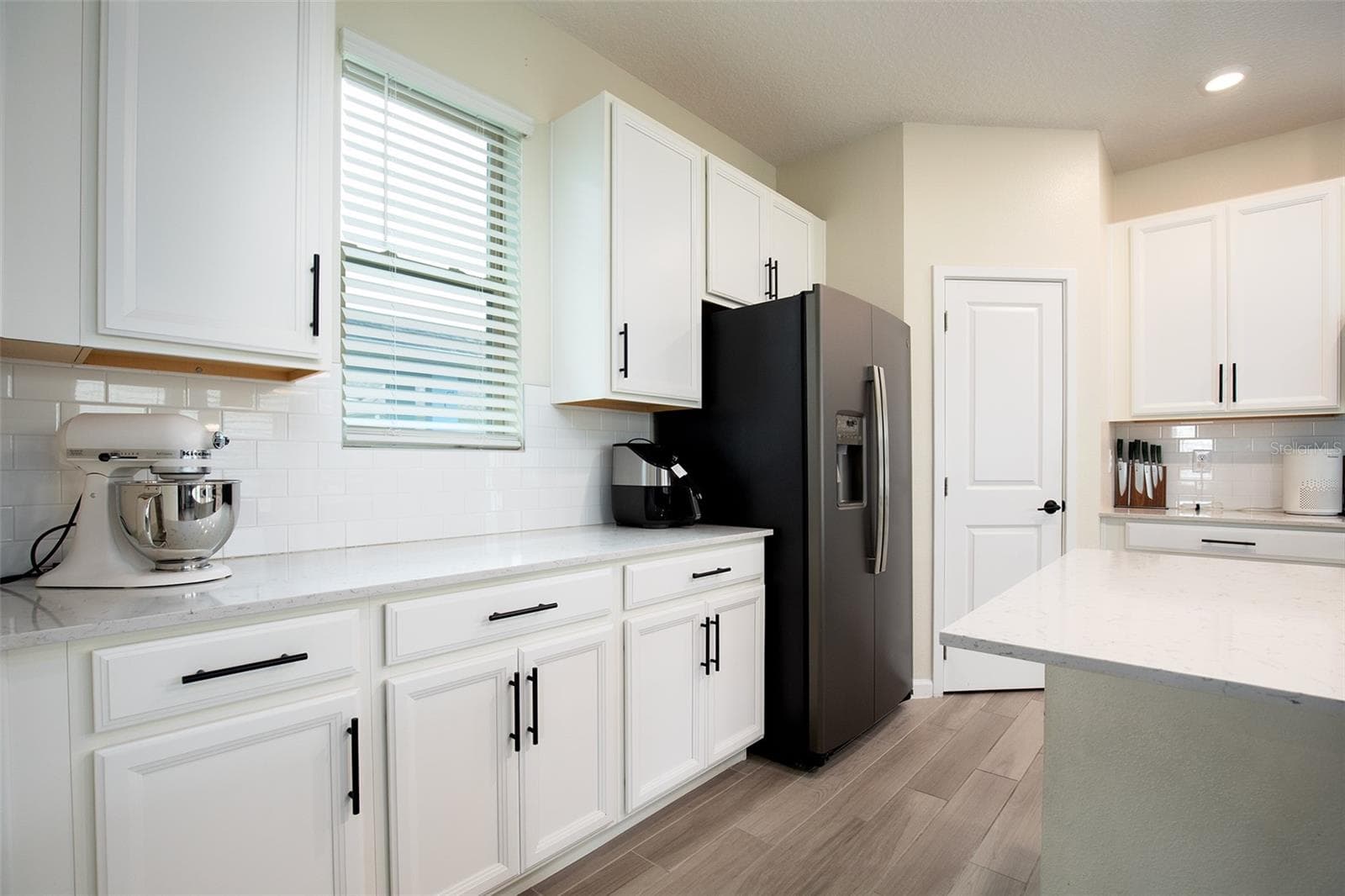 170 WOODED VINE DRIVE — photo 20 of 44