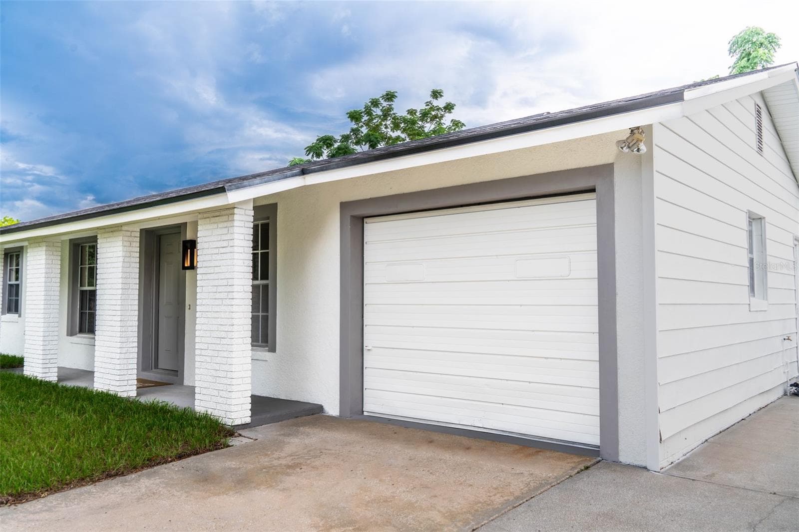 377 JEFFERSON DRIVE — photo 4 of 45