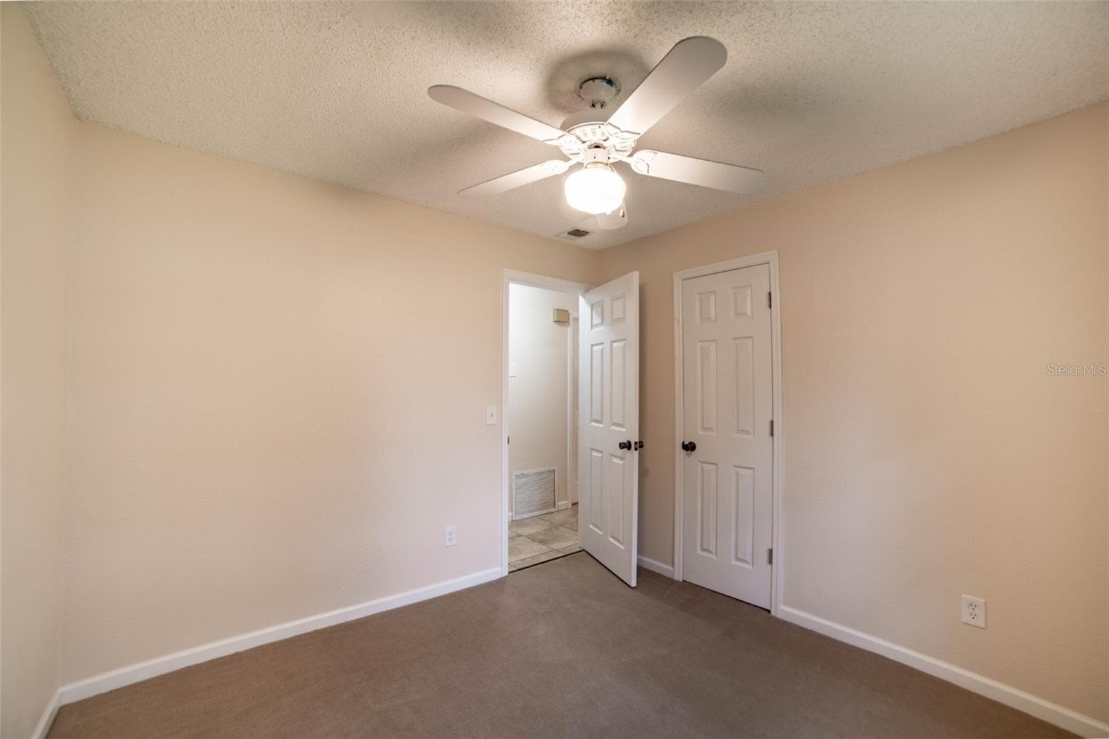 377 JEFFERSON DRIVE — photo 26 of 45