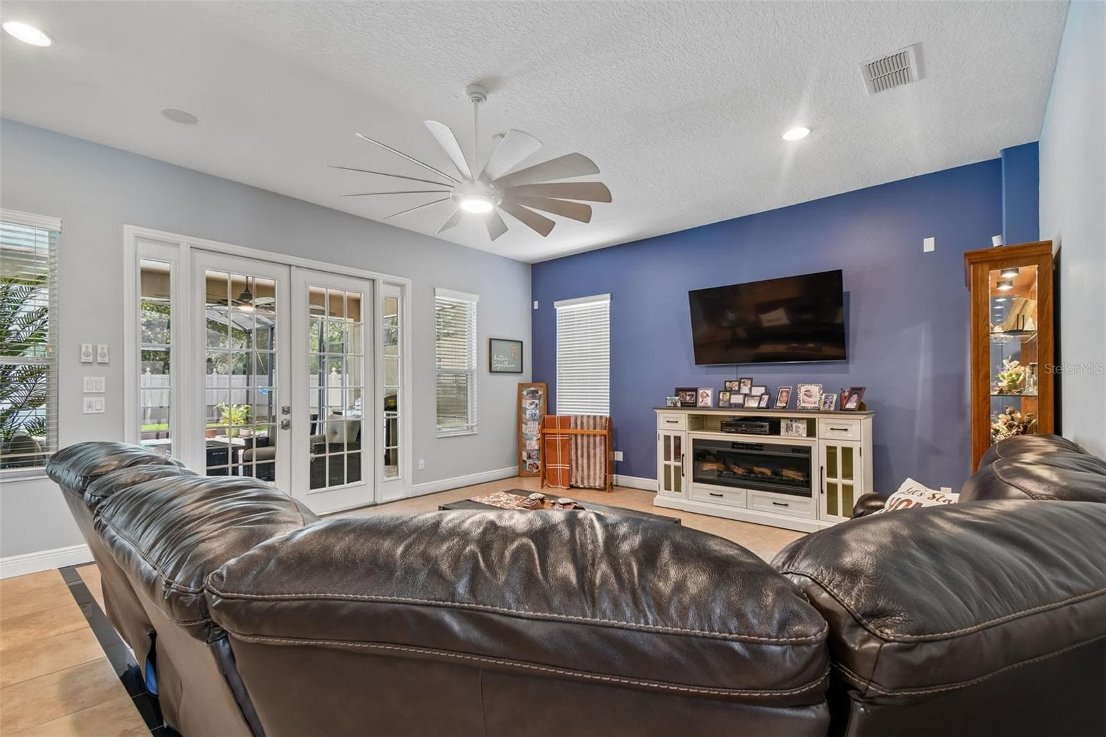 1489 ARBITUS CIRCLE — photo 14 of 75