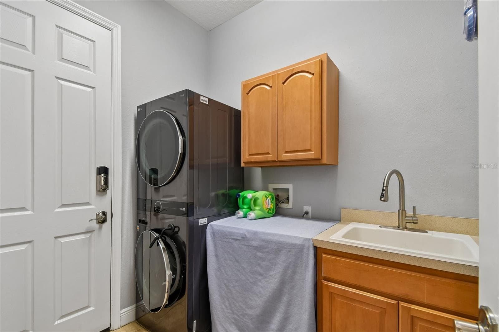1489 ARBITUS CIRCLE — photo 33 of 75
