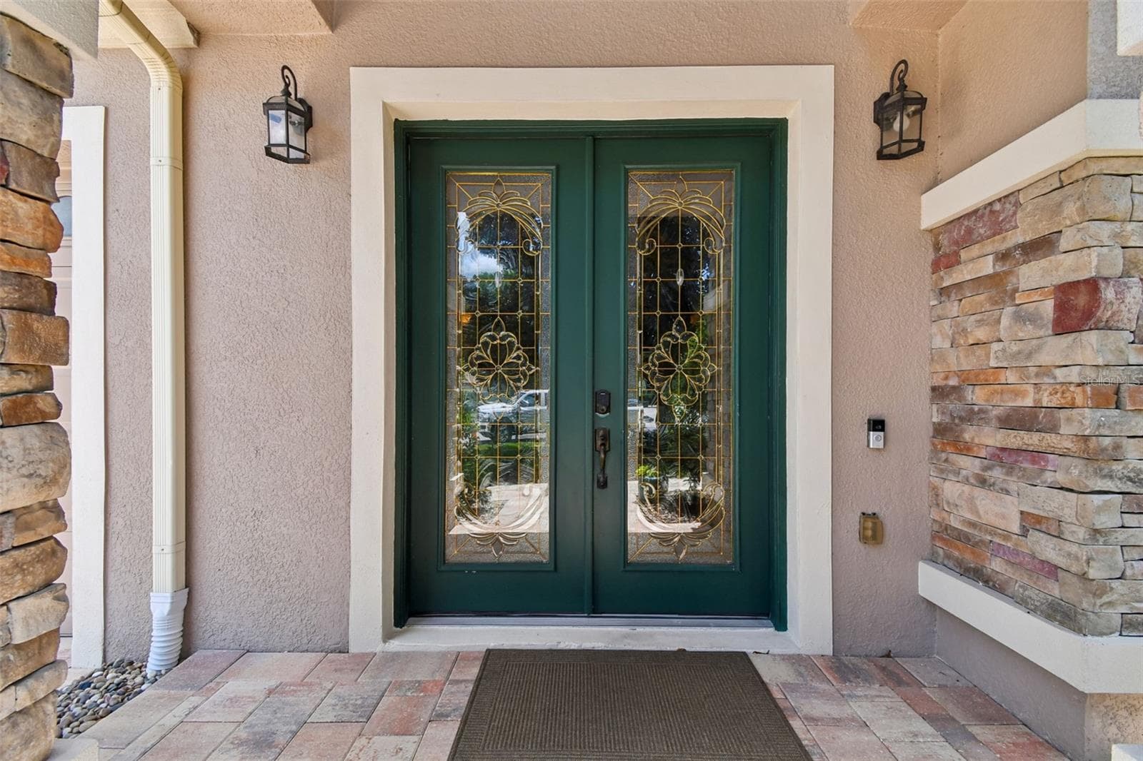 1489 ARBITUS CIRCLE — photo 4 of 75