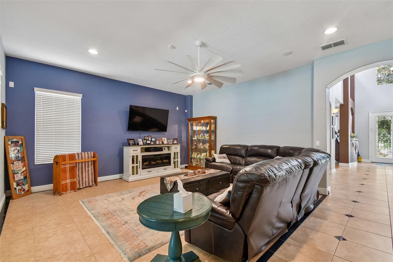 1489 ARBITUS CIRCLE — photo 15 of 75