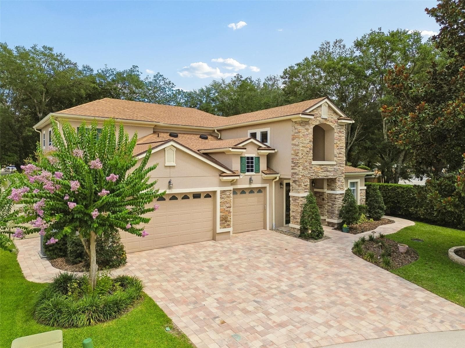 1489 ARBITUS CIRCLE — photo 2 of 75