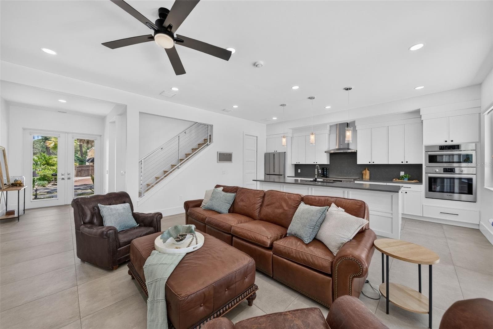2430 FLOYD STREET — photo 19 of 100