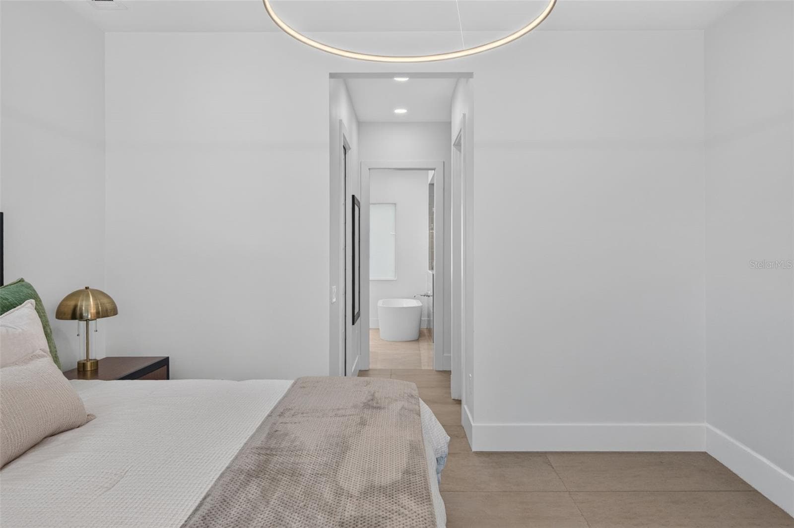 2430 FLOYD STREET — photo 31 of 100