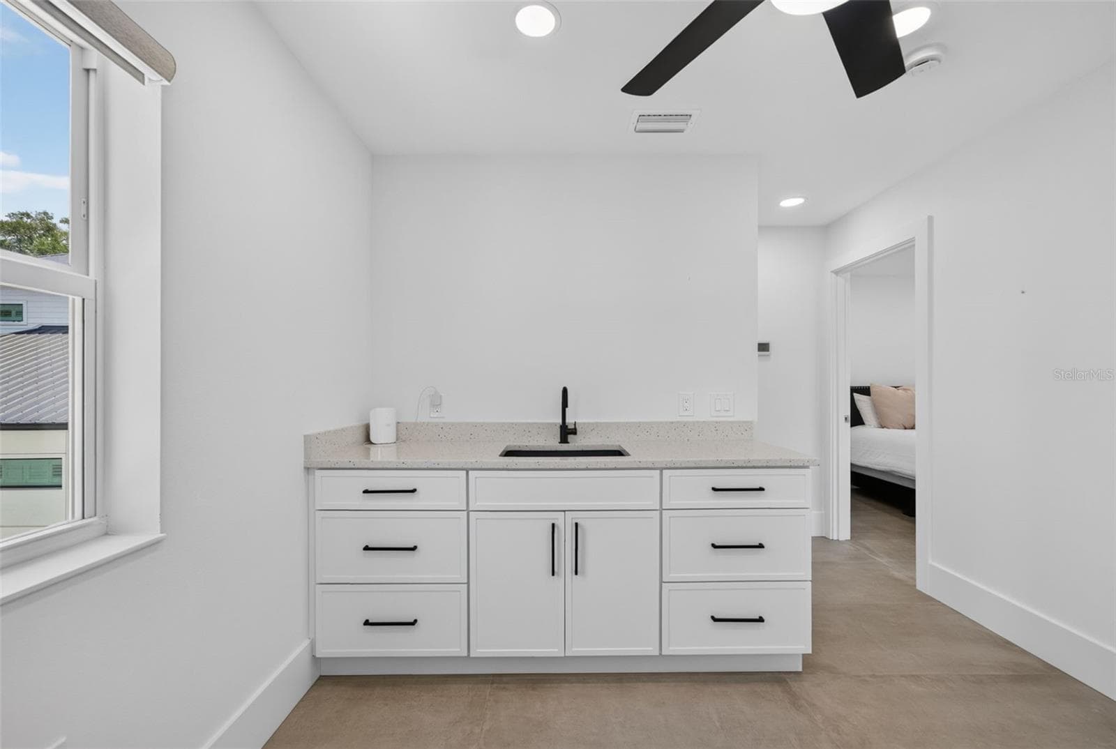 2430 FLOYD STREET — photo 74 of 100