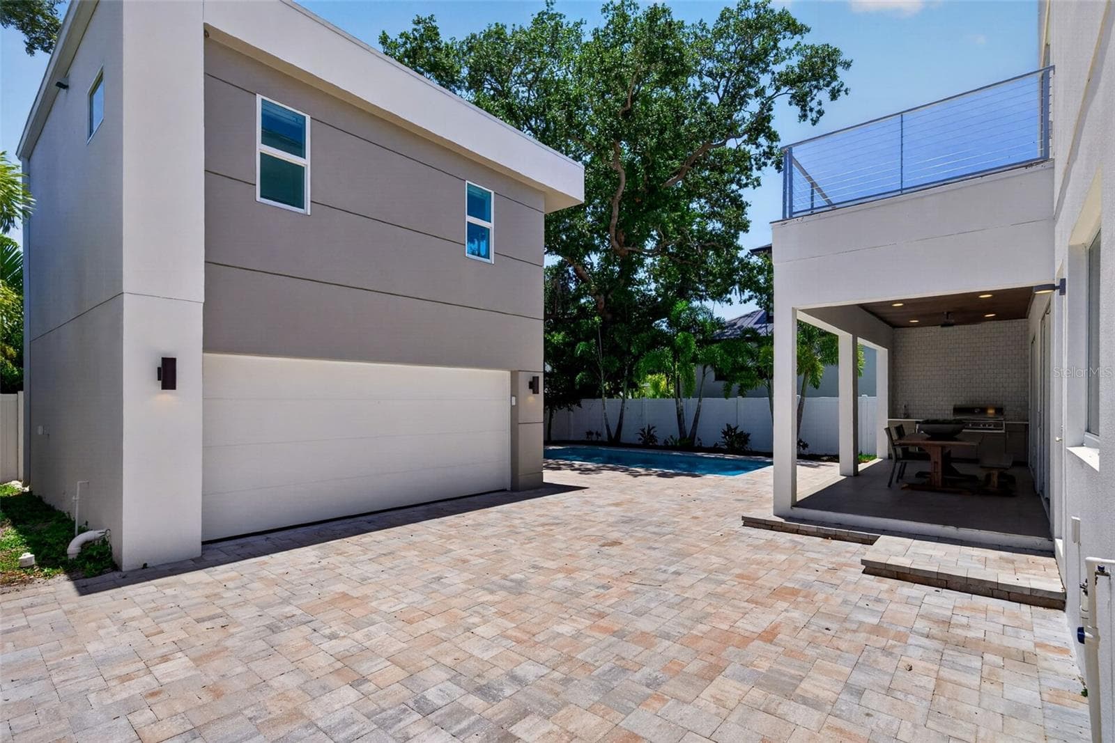 2430 FLOYD STREET — photo 41 of 100