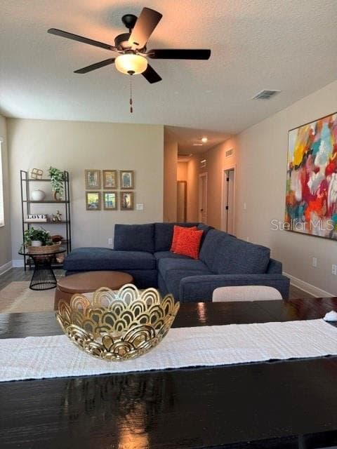 7951 RUMNEY LANE — photo 3 of 38