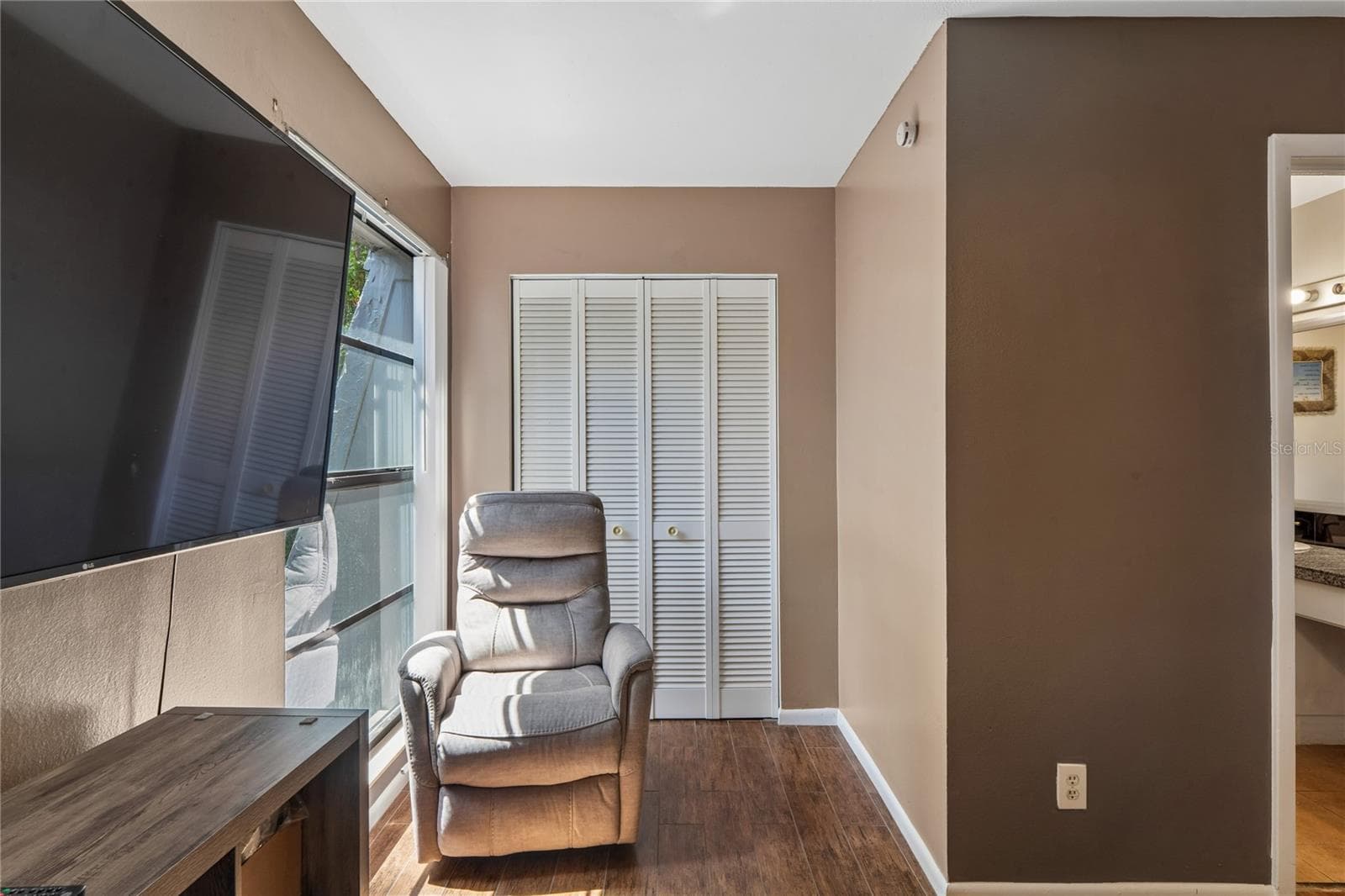 12742 WOOD TRAIL BLVD BOULEVARD — photo 20 of 49