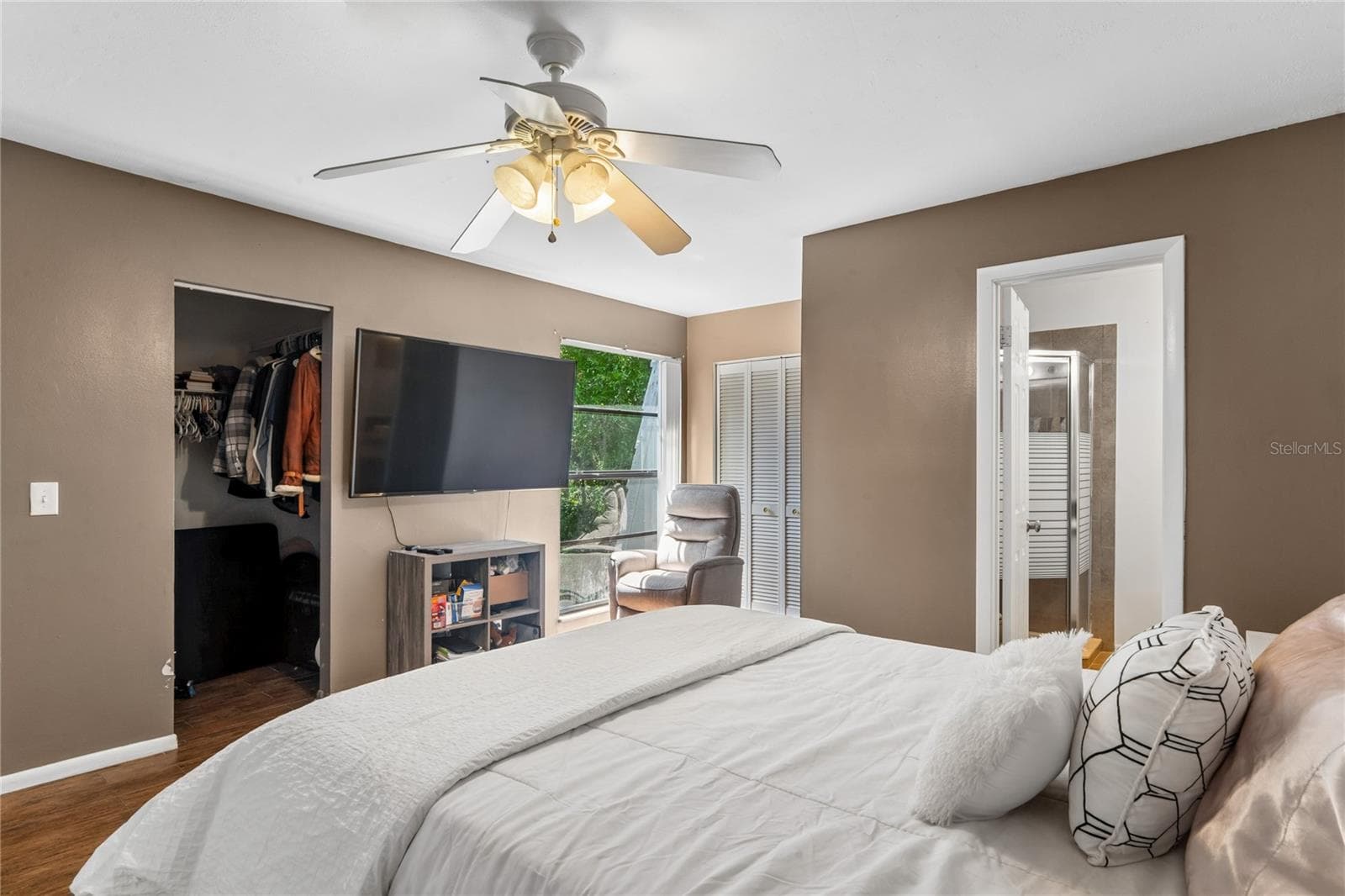 12742 WOOD TRAIL BLVD BOULEVARD — photo 19 of 49