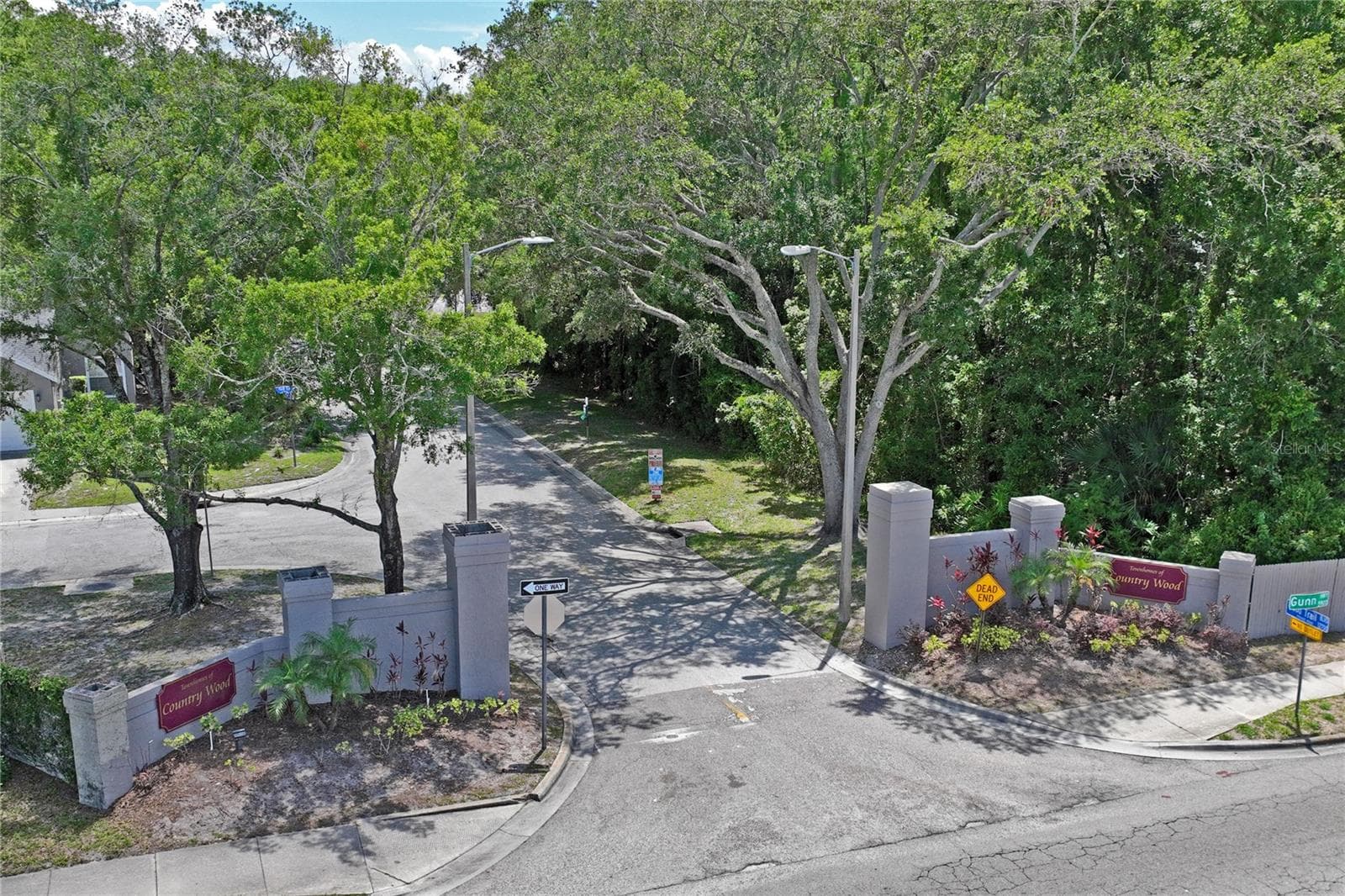 12742 WOOD TRAIL BLVD BOULEVARD — photo 48 of 49
