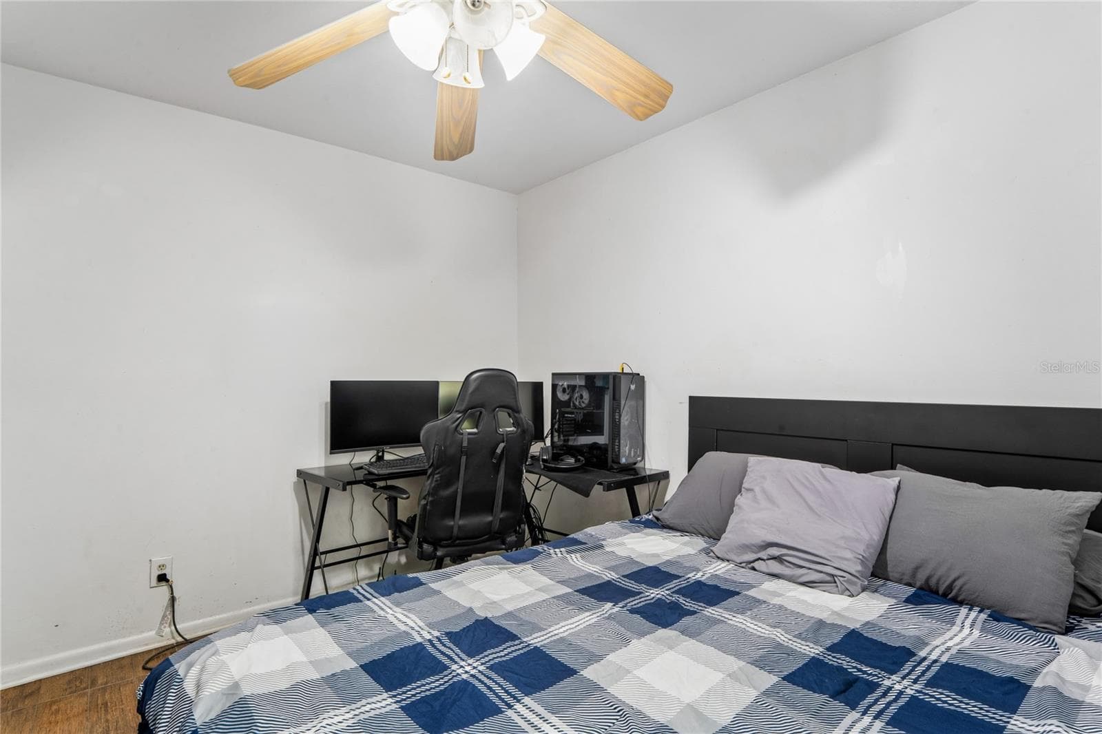12742 WOOD TRAIL BLVD BOULEVARD — photo 32 of 49