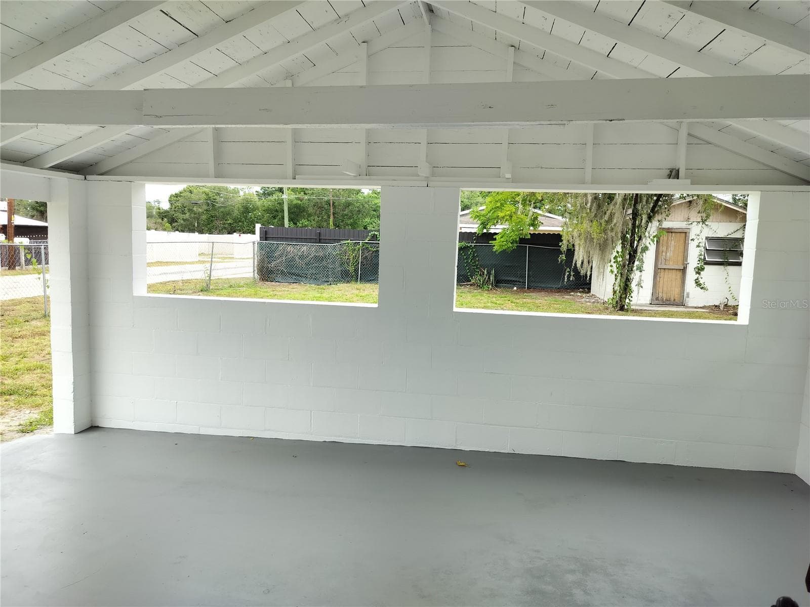 2135 ELIZABETH STREET — photo 16 of 18