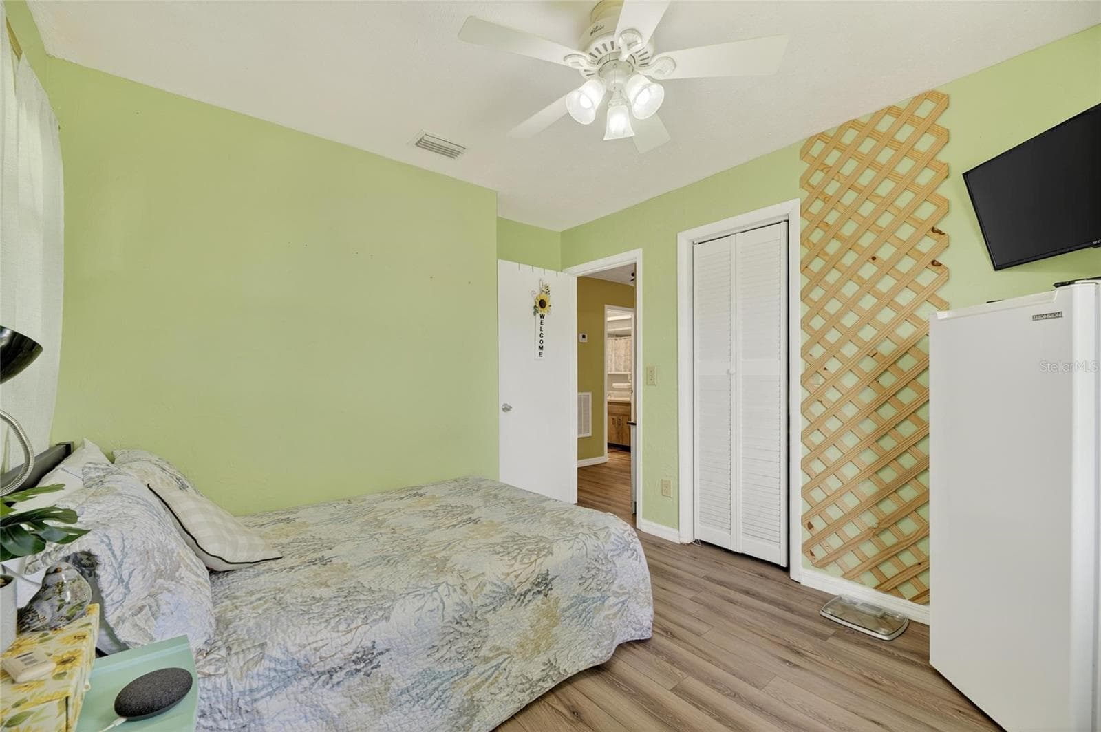 205 WENDEL AVENUE — photo 17 of 39