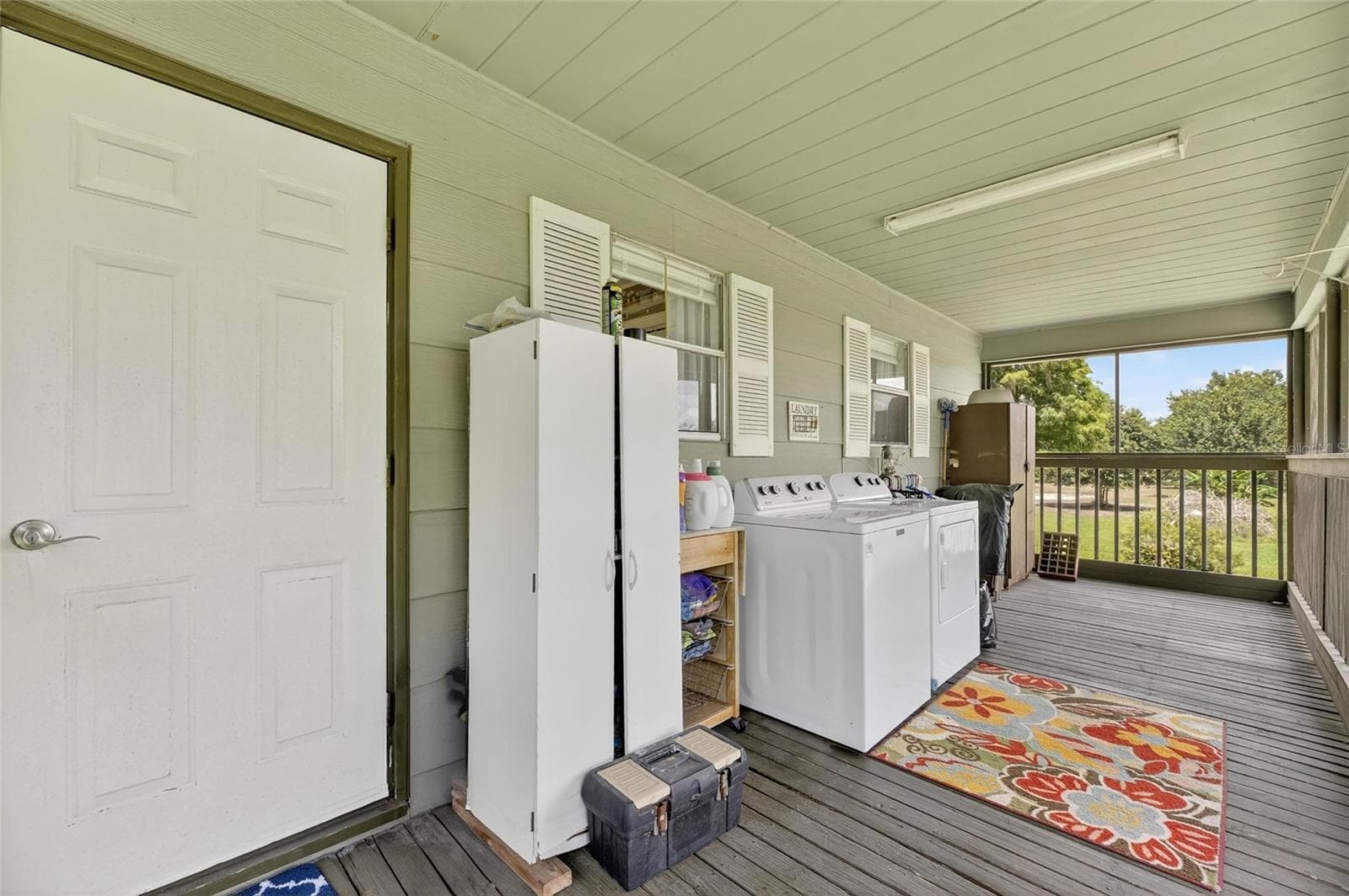 205 WENDEL AVENUE — photo 18 of 39