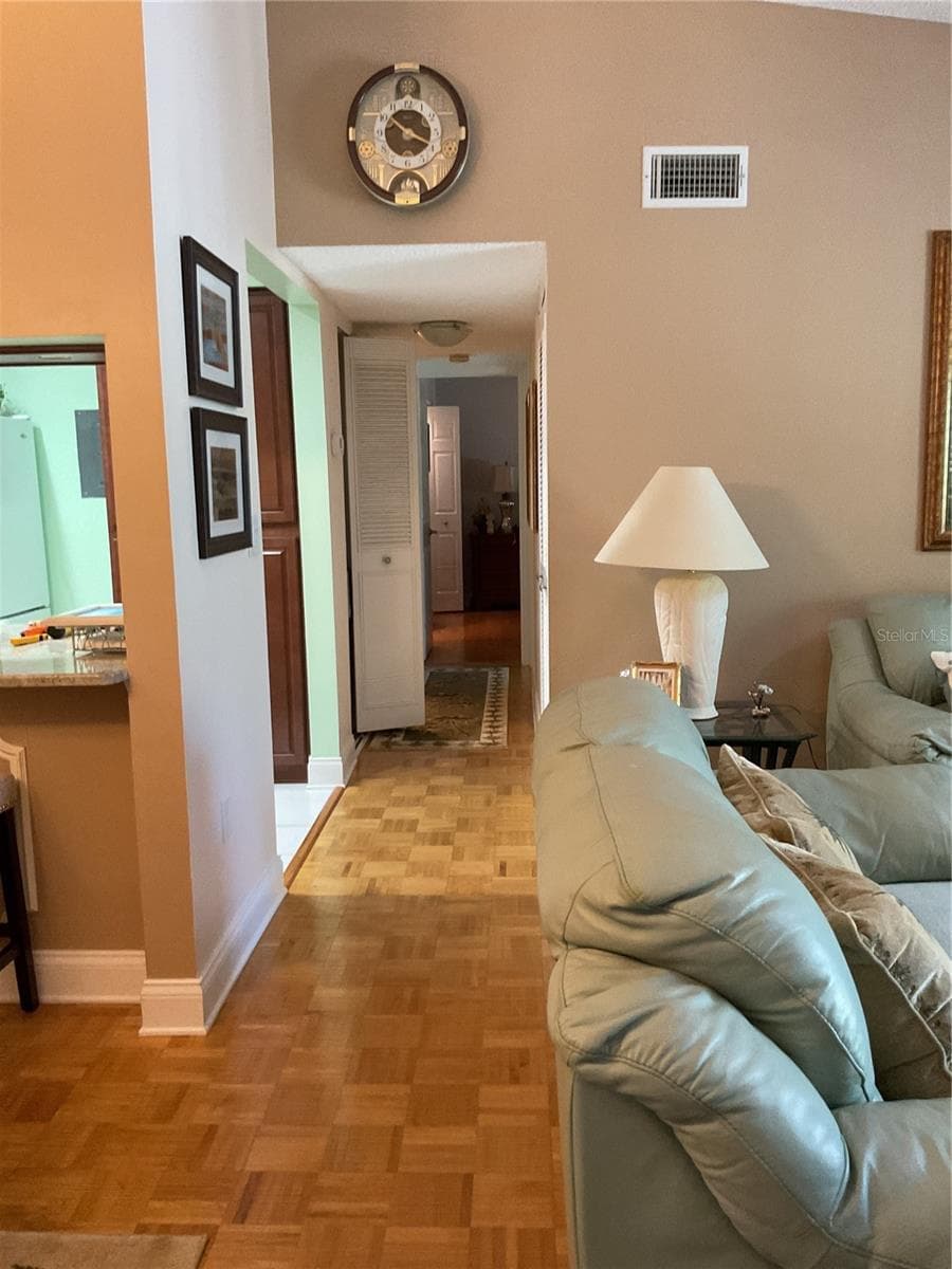 2655 PINE RIDGE WAY — photo 5 of 31