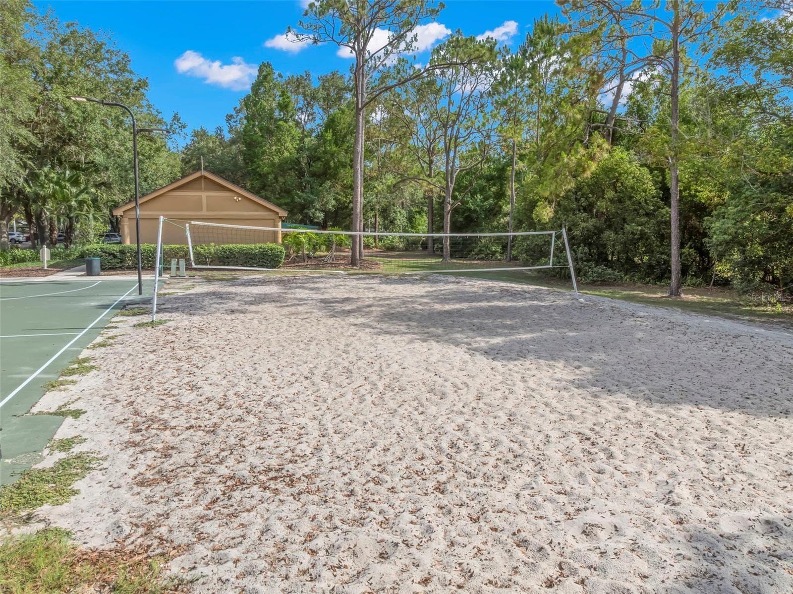 17716 OAK BRIDGE STREET — photo 44 of 50