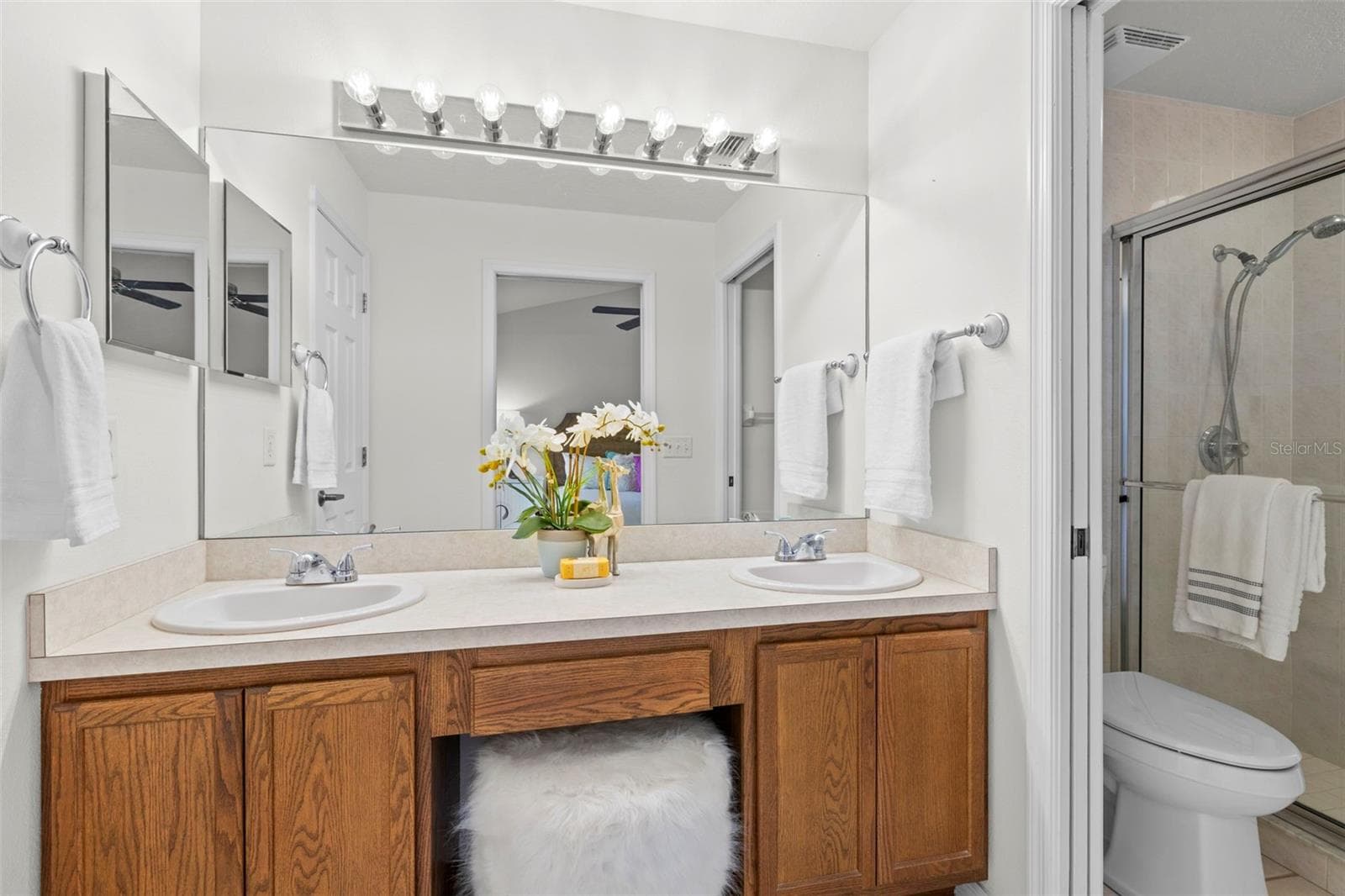 17716 OAK BRIDGE STREET — photo 13 of 50
