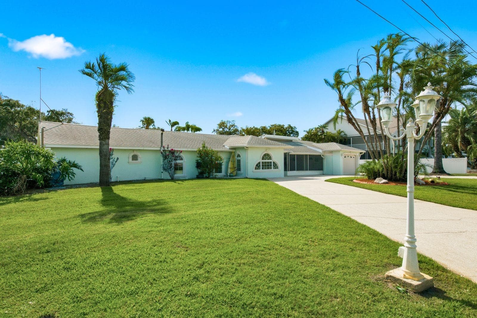 6309 WERNER AVENUE — photo 4 of 71