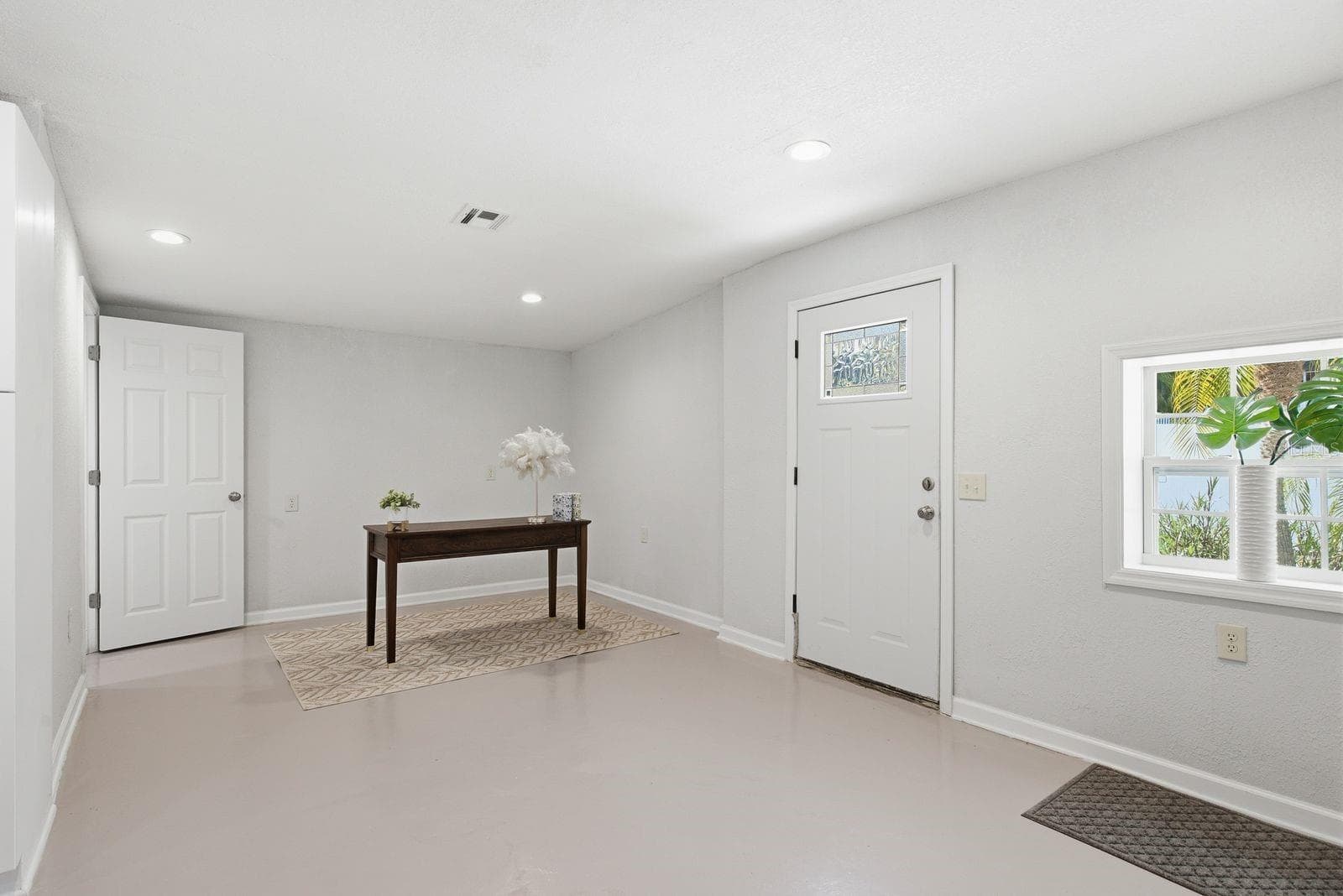 6309 WERNER AVENUE — photo 18 of 71