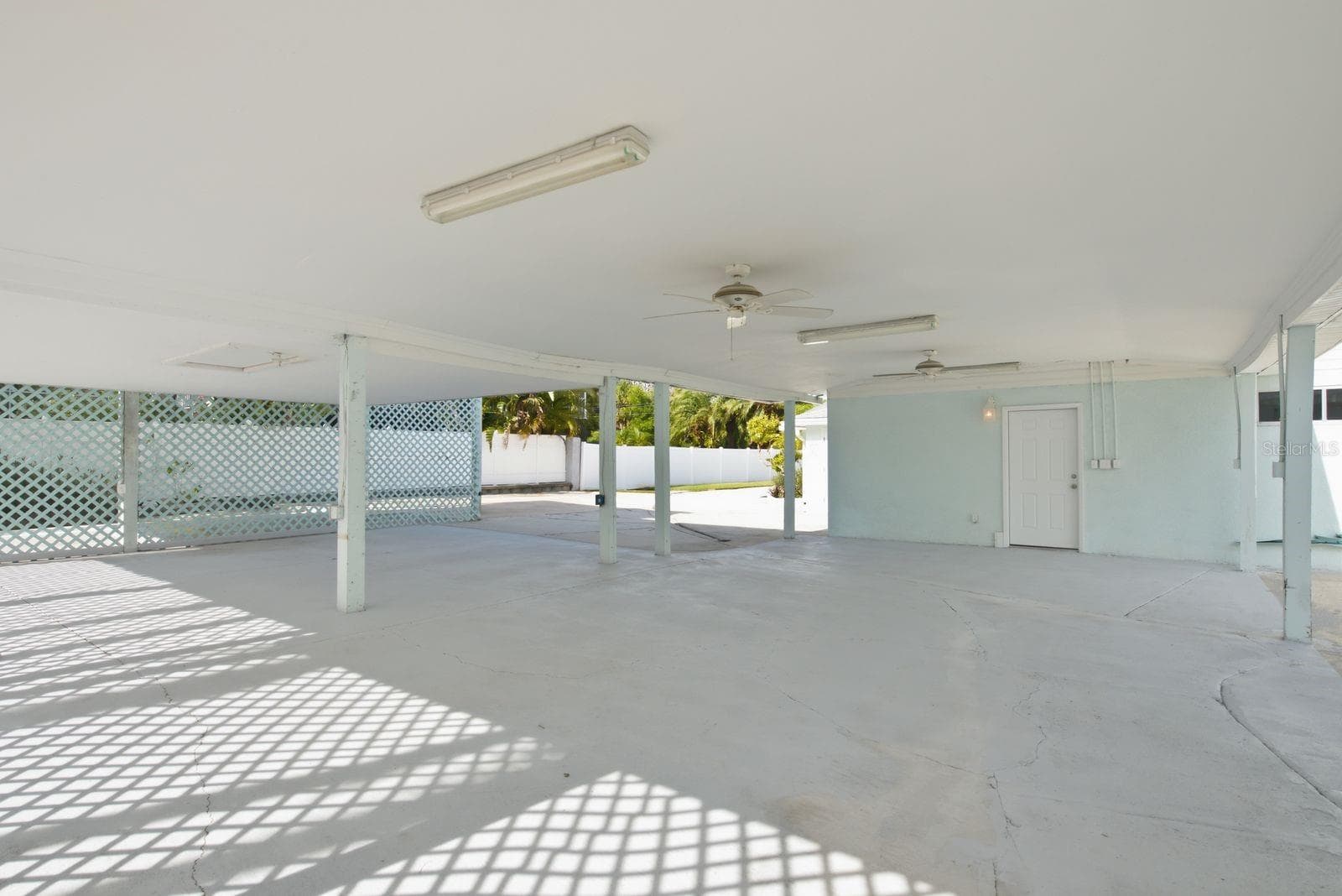 6309 WERNER AVENUE — photo 63 of 71