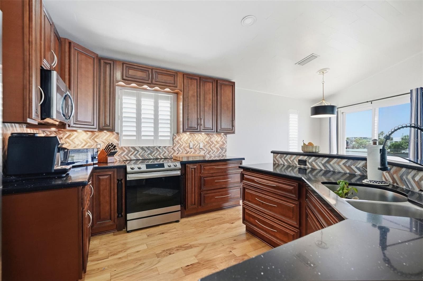 3420 EAGLE NEST DRIVE — photo 6 of 83