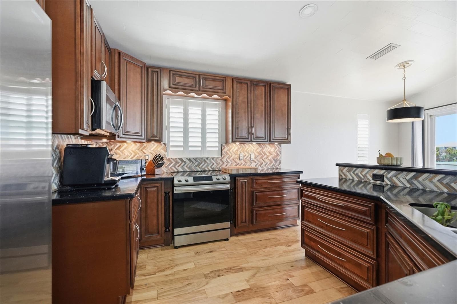 3420 EAGLE NEST DRIVE — photo 13 of 83