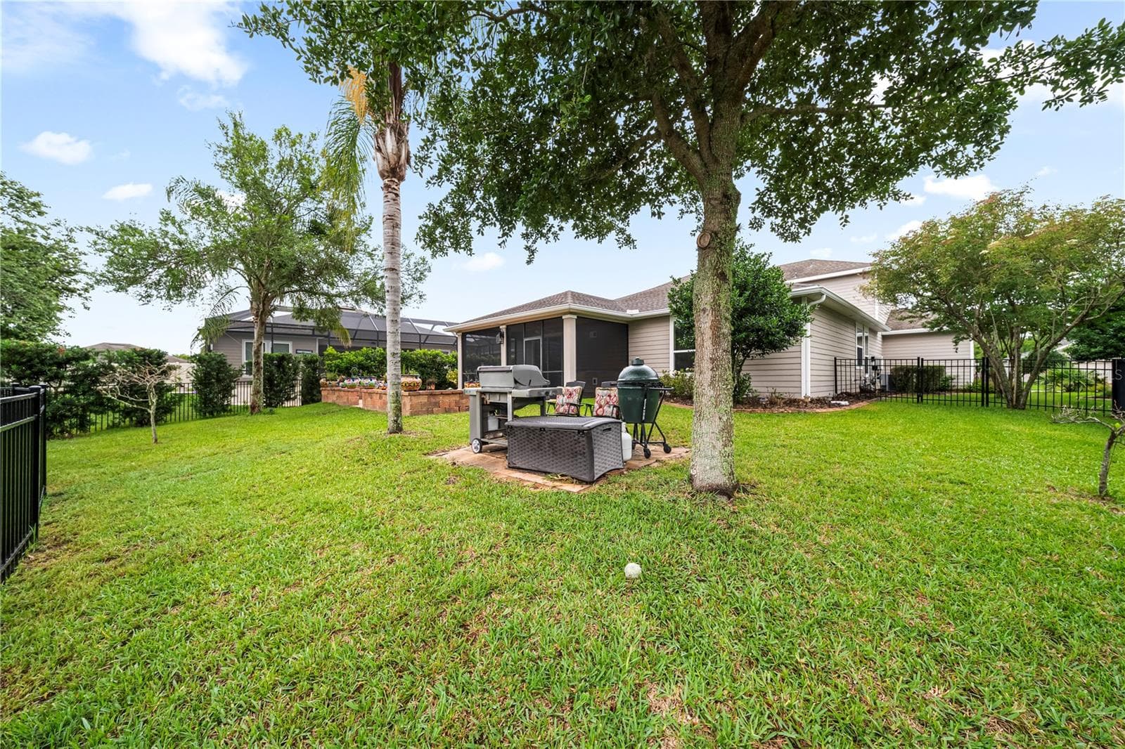 2785 LAS CALINAS BOULEVARD — photo 46 of 85