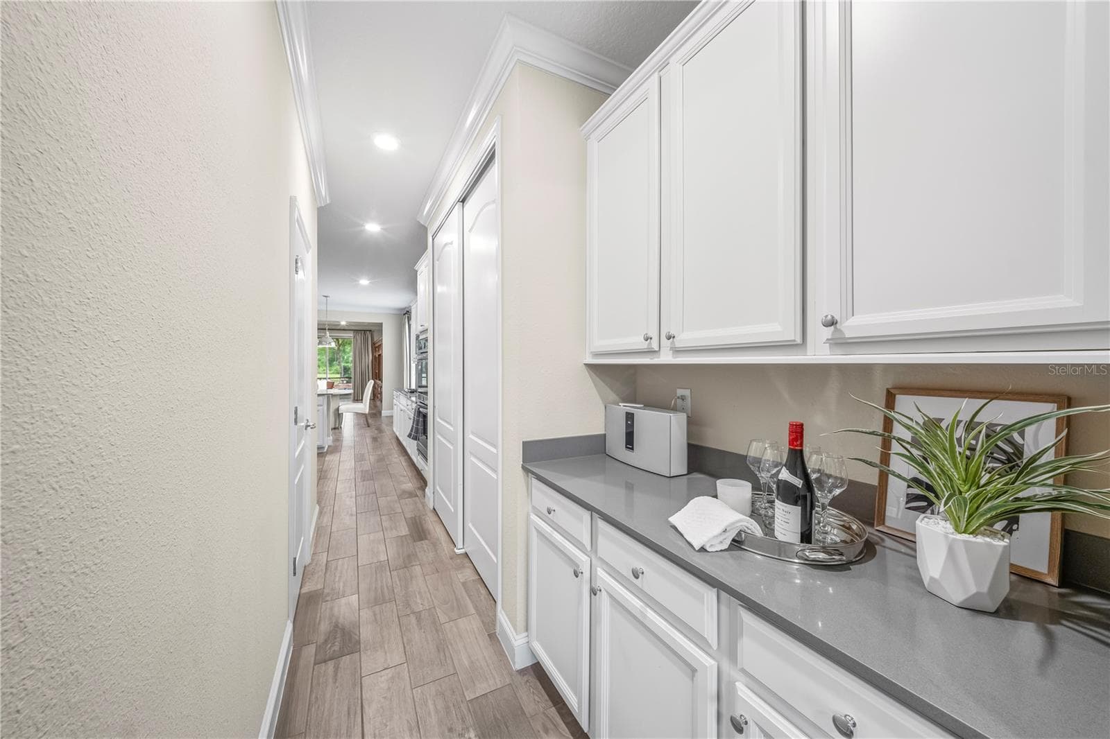 2785 LAS CALINAS BOULEVARD — photo 10 of 85
