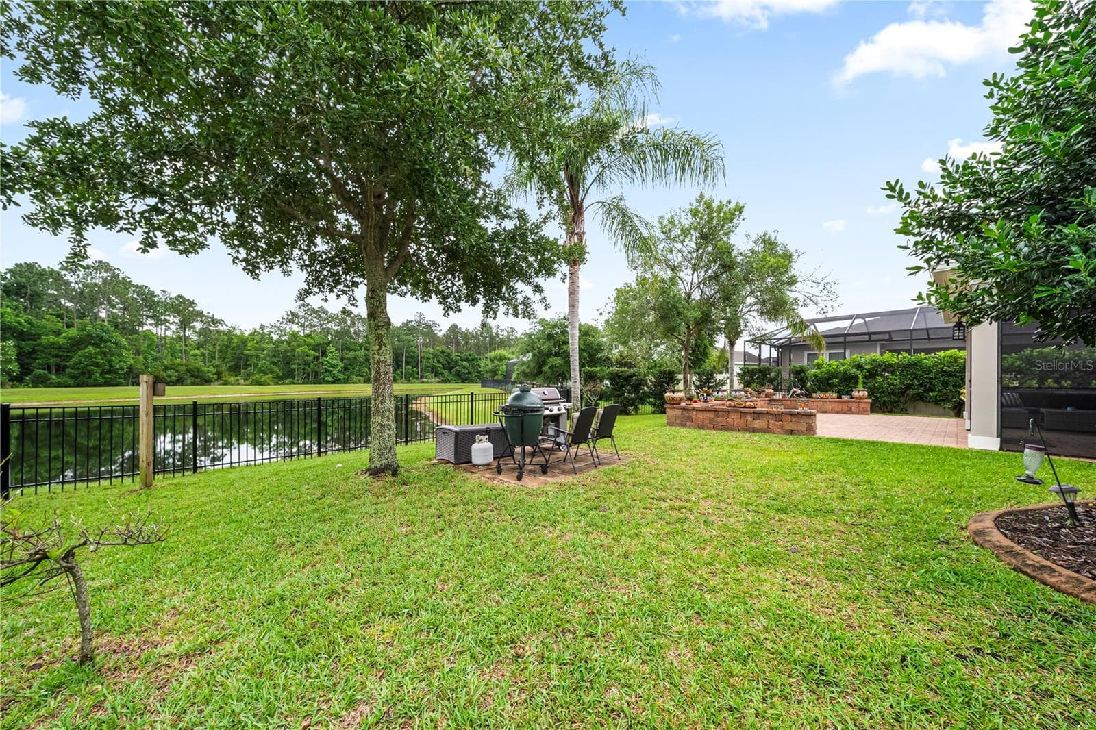 2785 LAS CALINAS BOULEVARD — photo 45 of 85