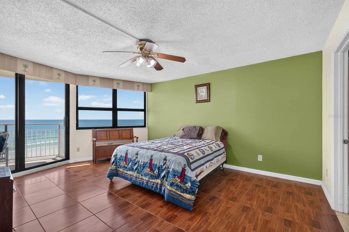 4745 ATLANTIC AVENUE — photo 20 of 50