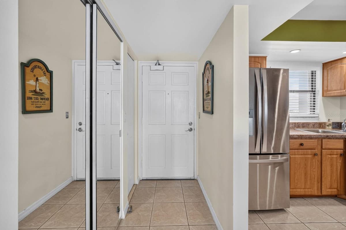 4745 ATLANTIC AVENUE — photo 6 of 50