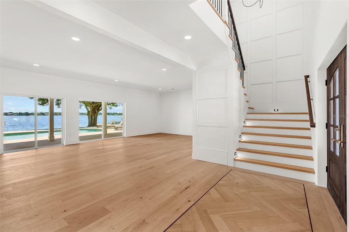 2501 TRENTWOOD BOULEVARD — photo 6 of 58