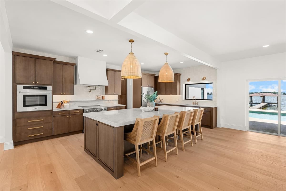 2501 TRENTWOOD BOULEVARD — photo 7 of 58