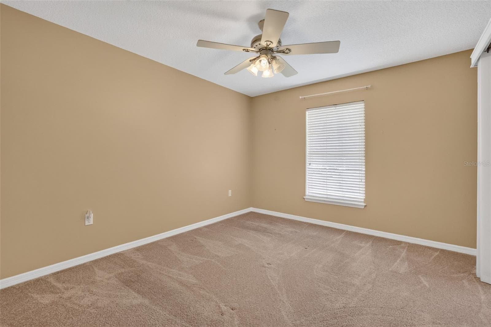 2991 LAKE WOODWARD DRIVE — photo 22 of 40